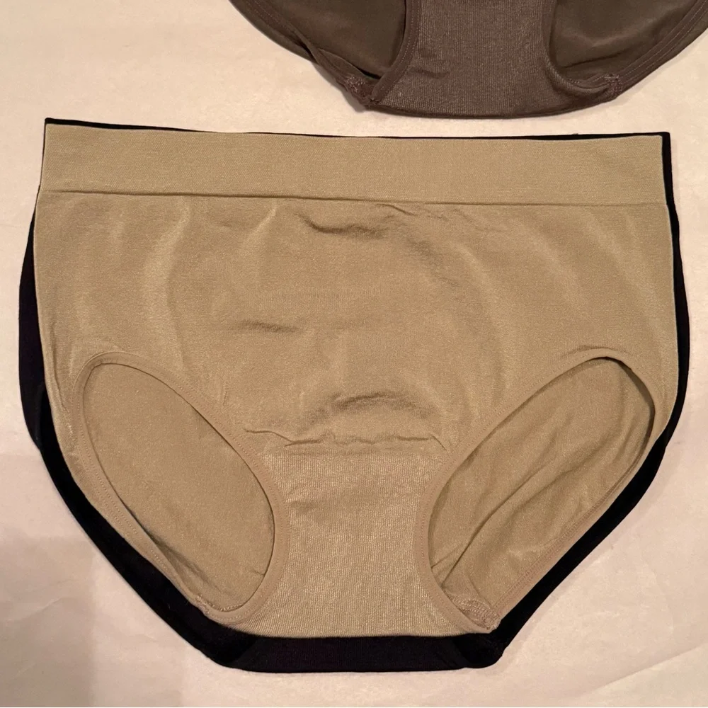 Carole Hochman Underwear - Picture 10 of 16